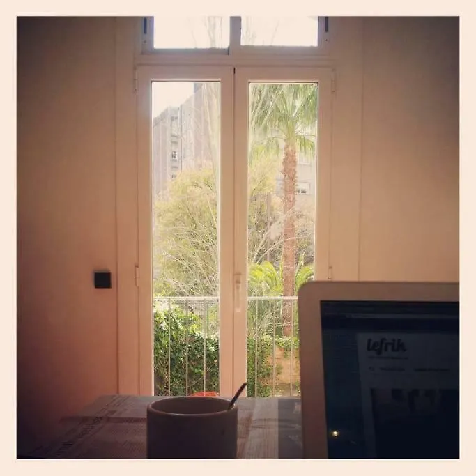 Lovely double apartment - Sagrada Familia Barcelona 0*,  España