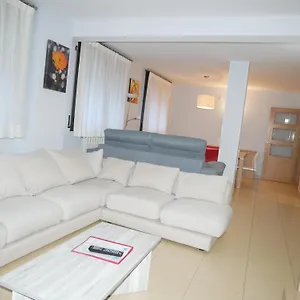 https://sauc-vacances-pirinenca.andorra-la-vella-hotels.net