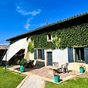 https://le-havre-d-adrien.hotels-rhonealpes.com